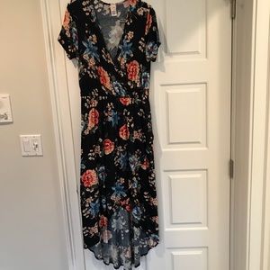 7th Ray Floral high/low maxi dress (NWOT)